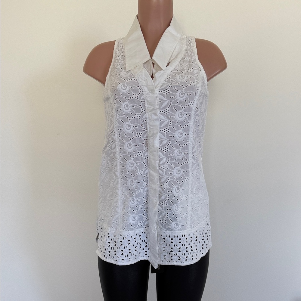 Nanette Lepore White Lace Blouse size 4 excellent condition